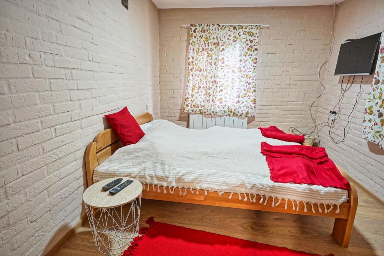 Ferienwohnung Zmaj Ognjeni Etno Concept Kupinovo Exterior foto